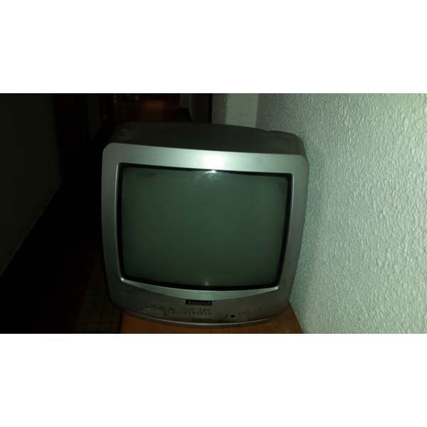 REGALO televisor pequeito funcionando